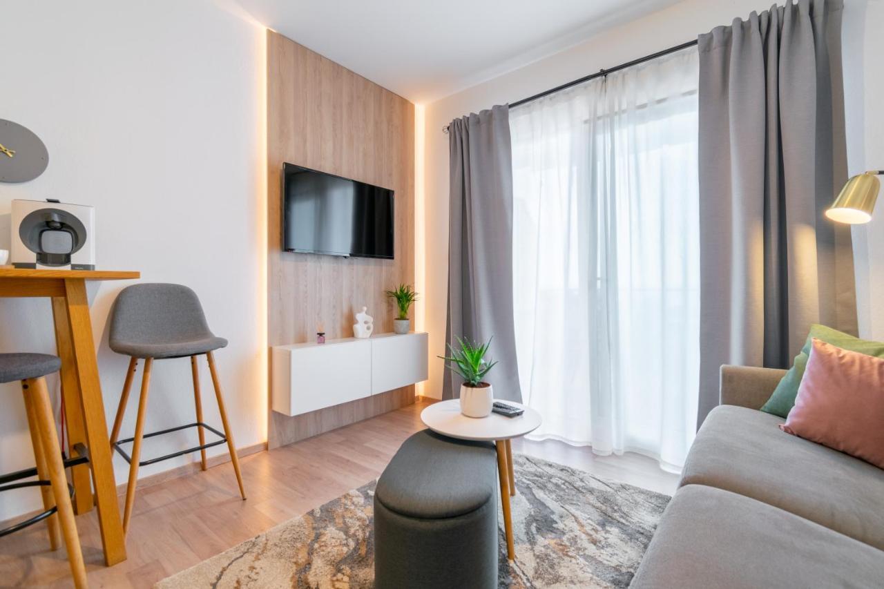 Apartmani Eterovic Baška Voda Eksteriør bilde